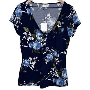NWT Unique Vintage Blue Floral Front Tie V Neck Short Sleeved Shirt Size 1X/16